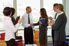Agir sur le travail en organisation : Les pratiques des psychologues